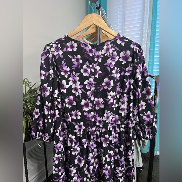 Suzy Shier | NWT Midi Purple Floral Dress Large - Picture 2 of 3